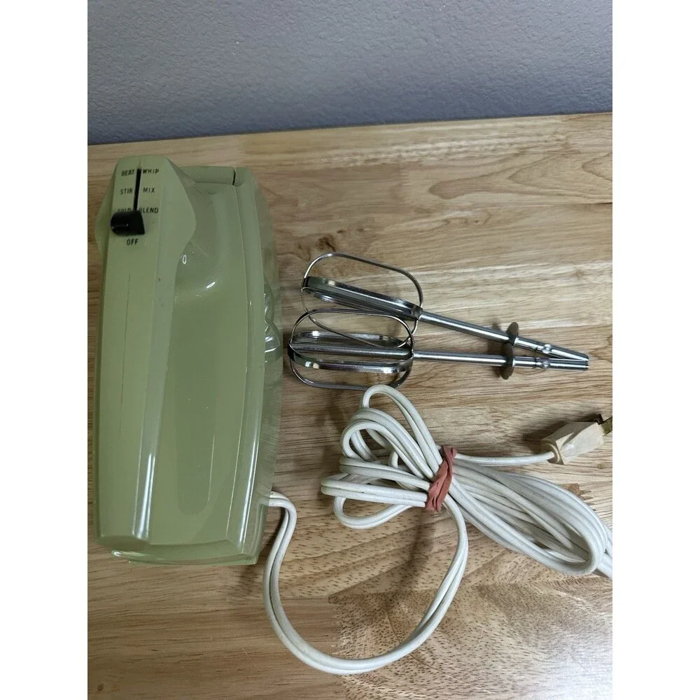Vintage Sunbeam Mixmaster 5 speed hand mixer avocado green with beaters and cord